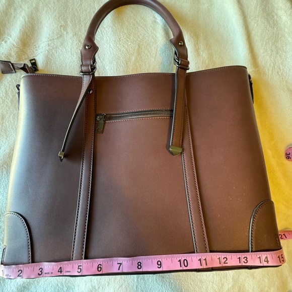 NWOT Laptop Bag with adjustable strap Fits Up to 15.6 inch Laptop Rich Brown - Picture 10 of 13